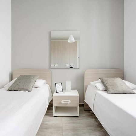 F12 Room 2, Private Room Two Single Beds Privated Bathroom In Shared Flat Мсида Экстерьер фото