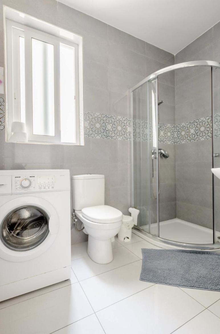F12 Room 2, Private Room Two Single Beds Privated Bathroom In Shared Flat Мсида Экстерьер фото