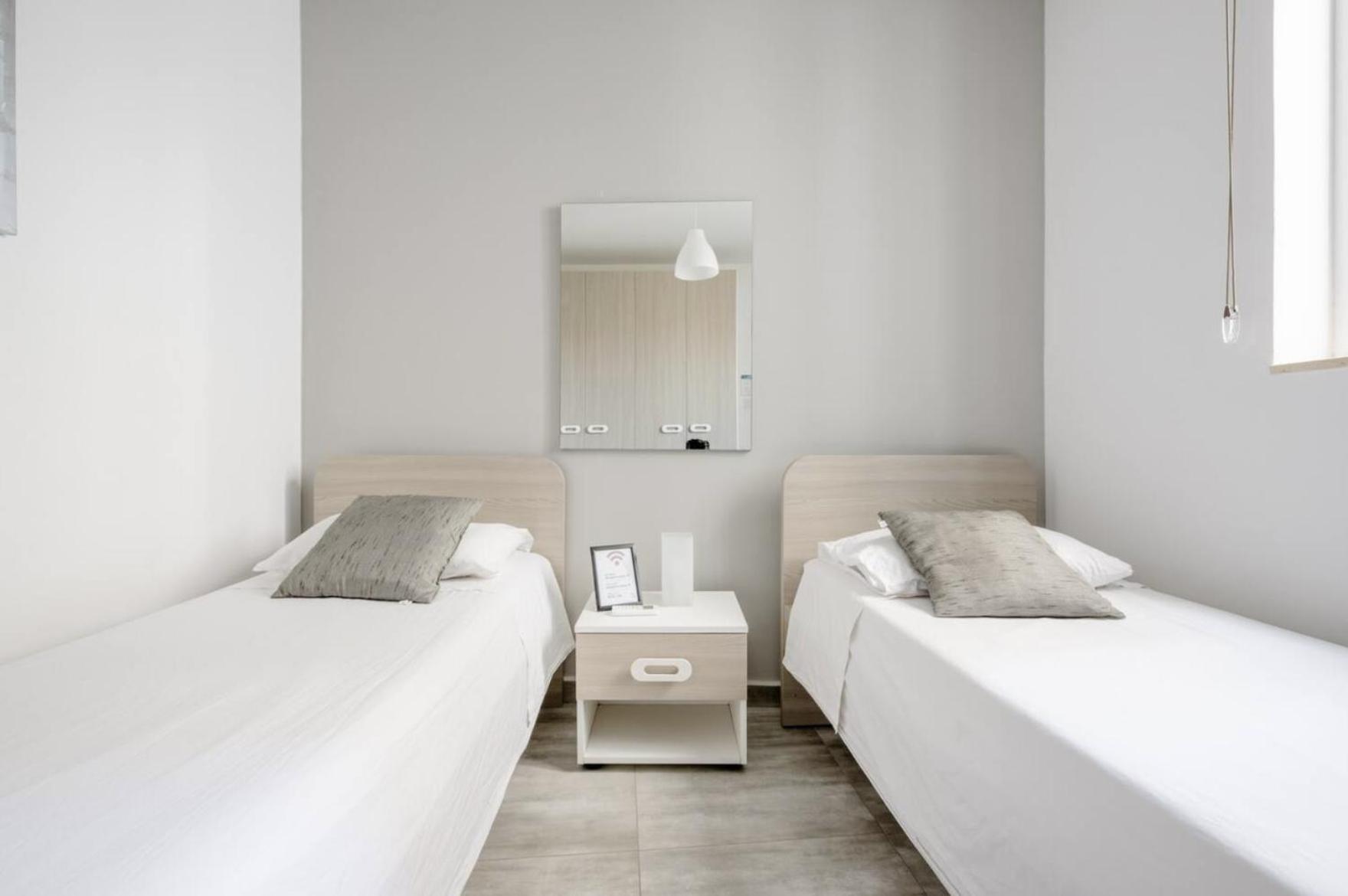 F12 Room 2, Private Room Two Single Beds Privated Bathroom In Shared Flat Мсида Экстерьер фото